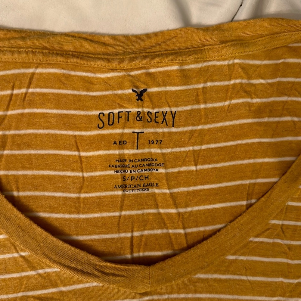 Soft & Sexy American Eagle long sleeve